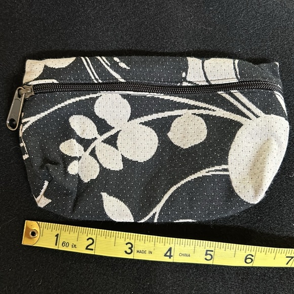 My Maine bags trio with signed vintage brooch - Picture 2 of 9